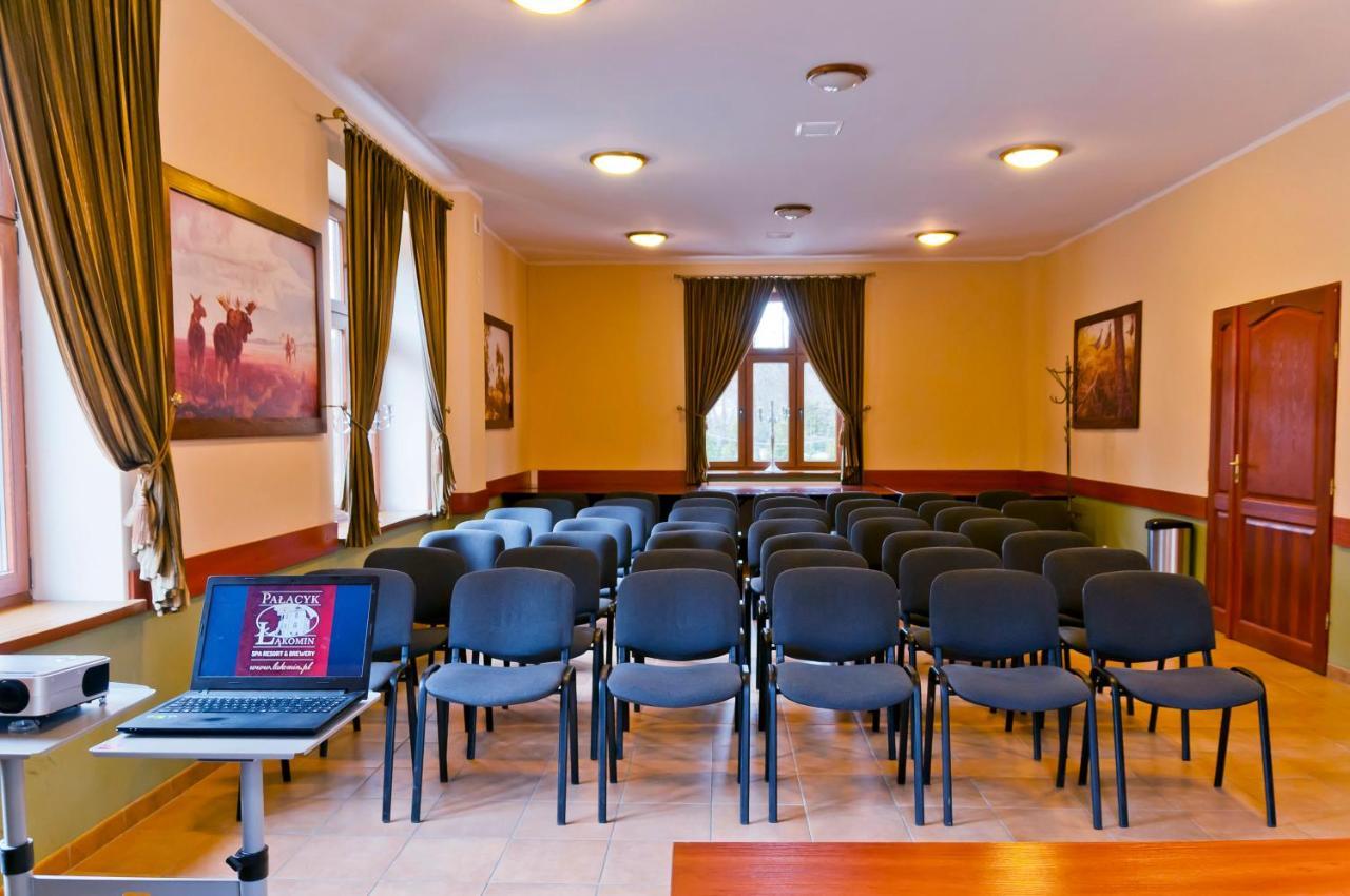 Hotel Palacyk Lakomin Lubiszyn Esterno foto